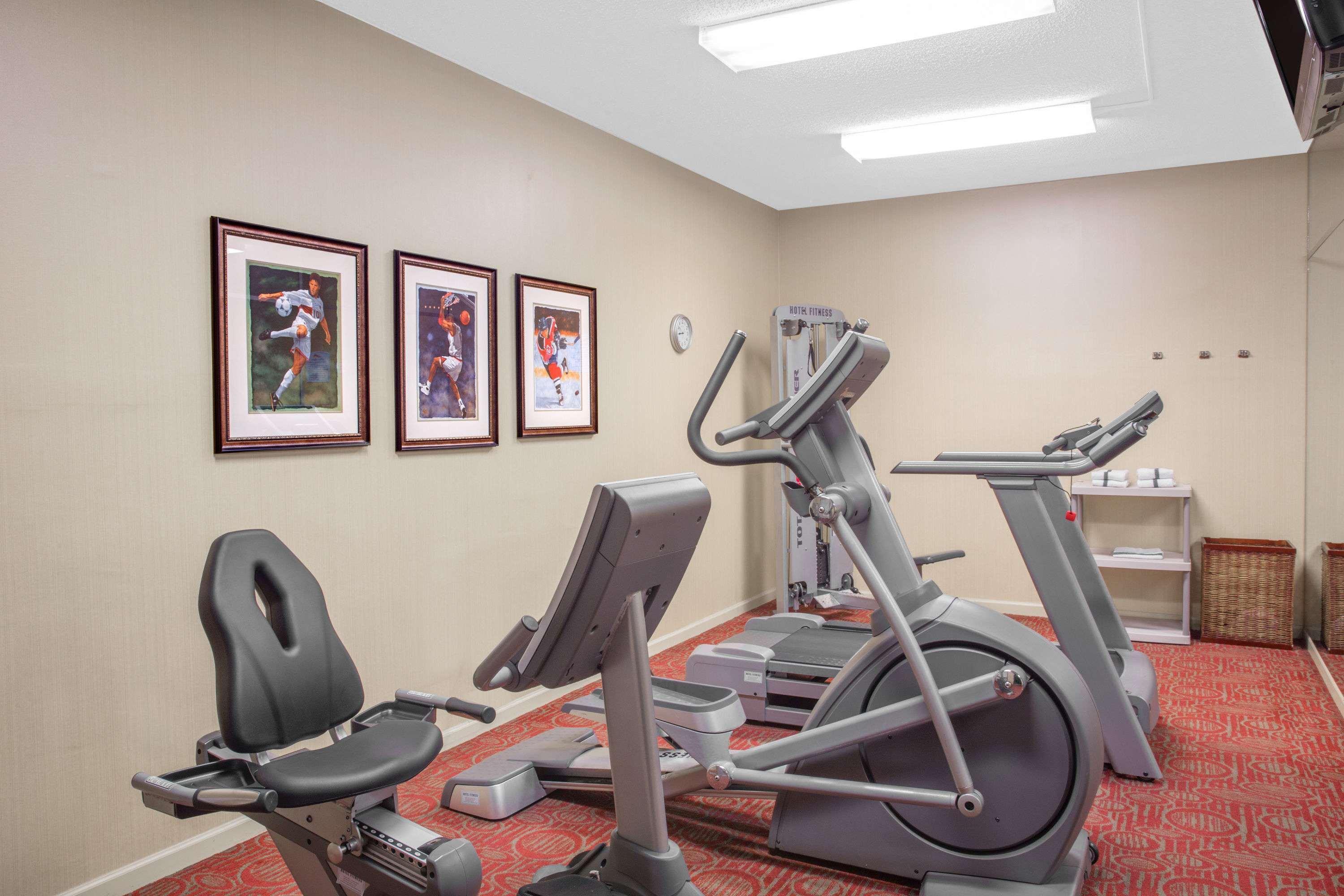 Baymont By Wyndham Camp Lejeune Jacksonville Exterior photo